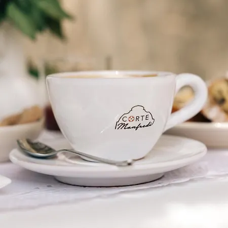 Corte Manfredi Couette-café 4*