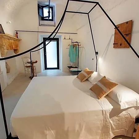 Frühstückspension Corte Manfredi 4*